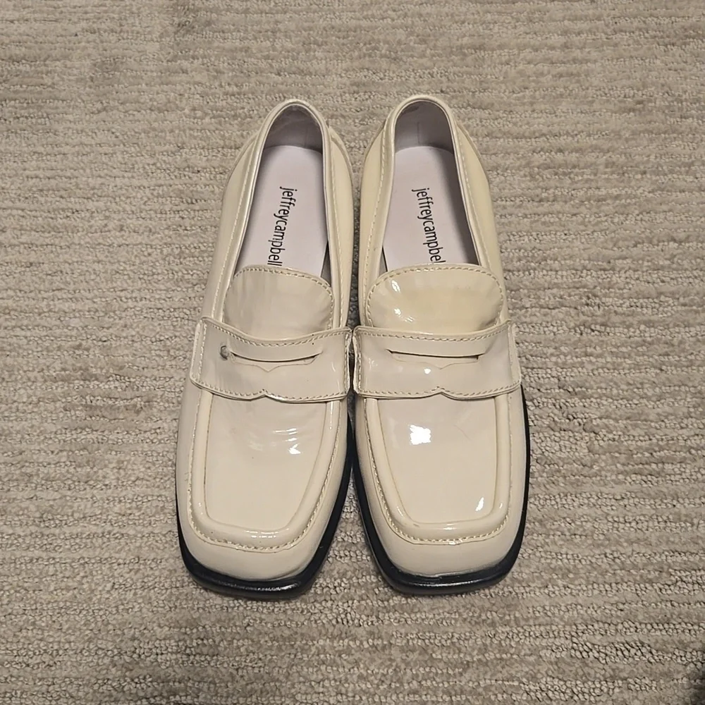 NWOT Jeffrey Campbell Sorbonne Crinkle Patent Leather Loafers Ivory